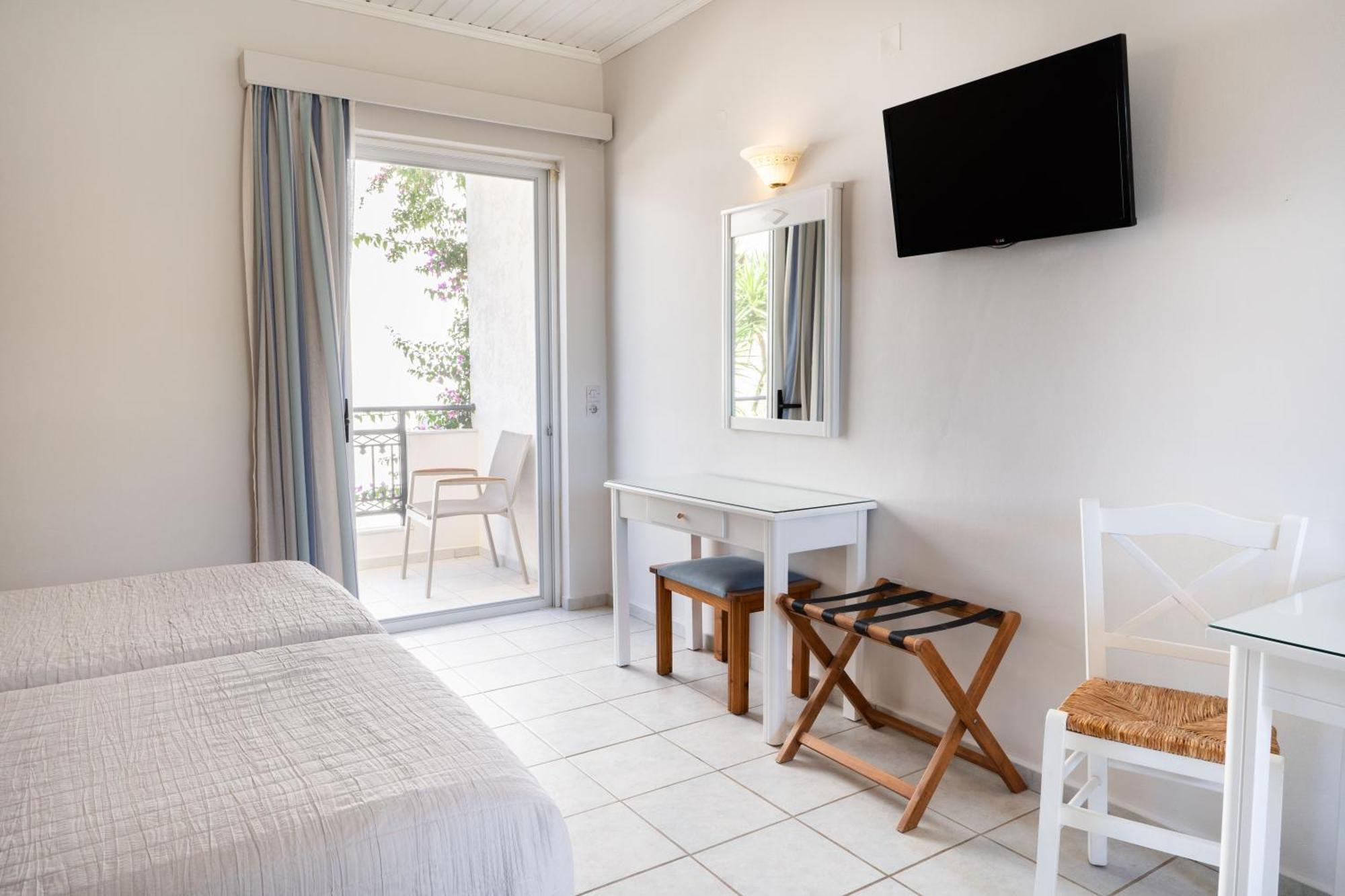 Medousa Studio & Apartments Plakias Exterior photo
