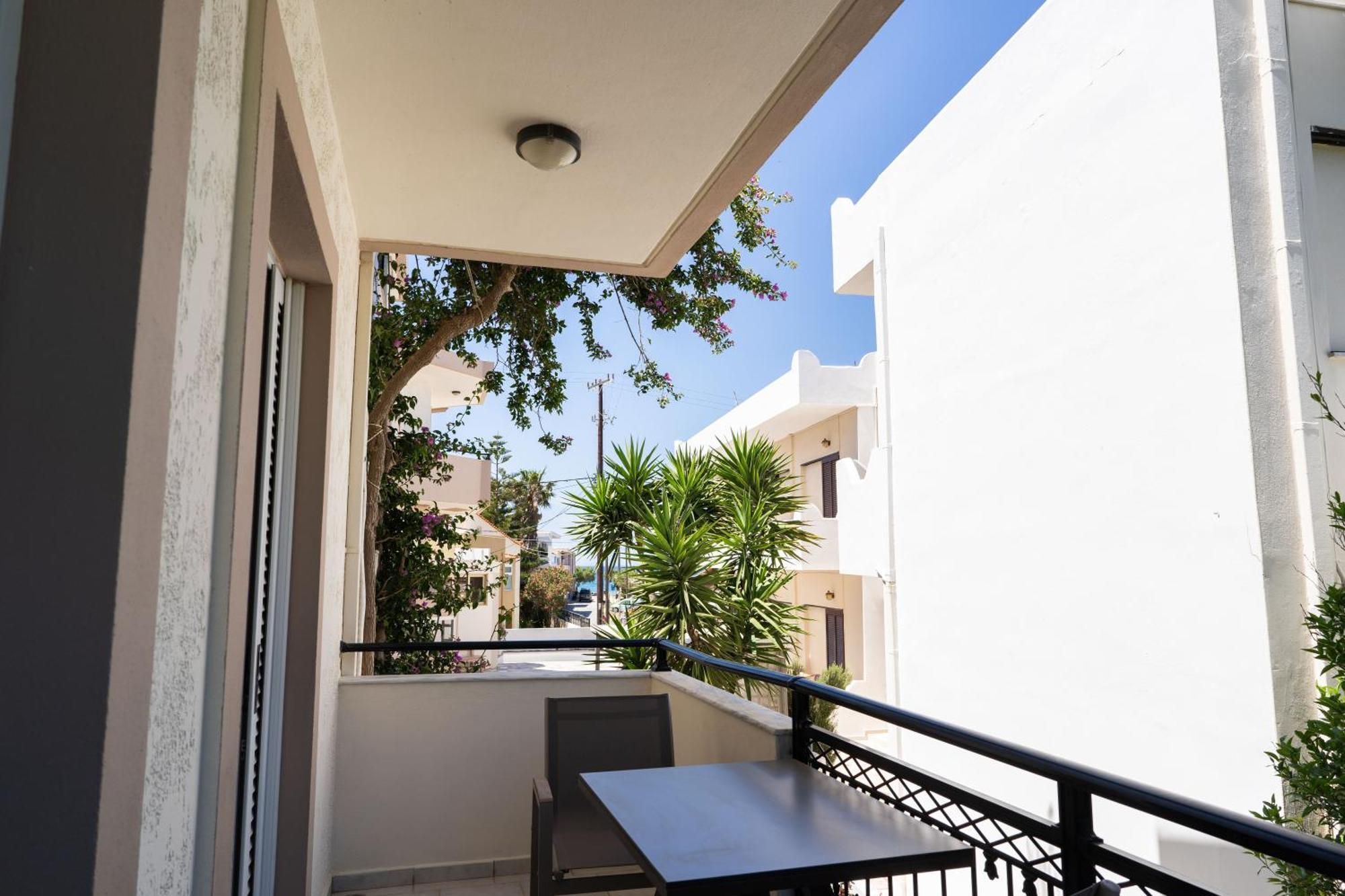 Medousa Studio & Apartments Plakias Exterior photo